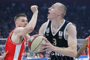 Partizan spremio novi ugovor Smailagiću, šta je sa Nanelijem?